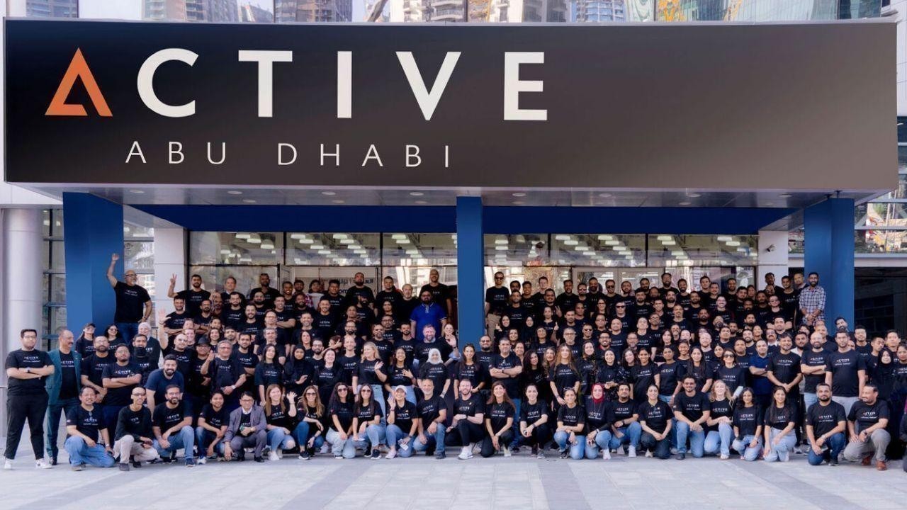 PureHealth’s Pura App & Active Abu Dhabi Set 1km Walk Guinness Record