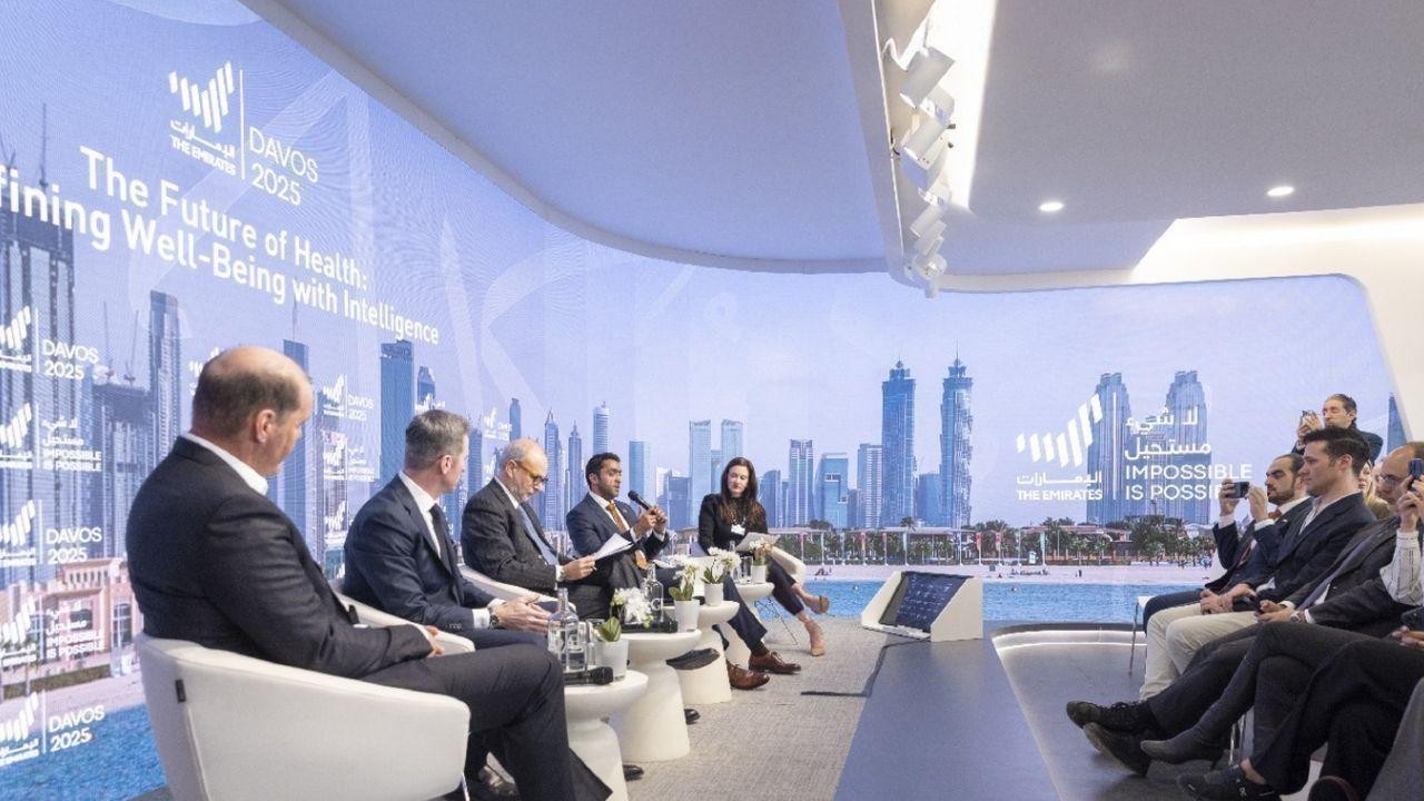 Abu Dhabi Health Dept emphasizes AI's vital role in healthcare at Davos 2025