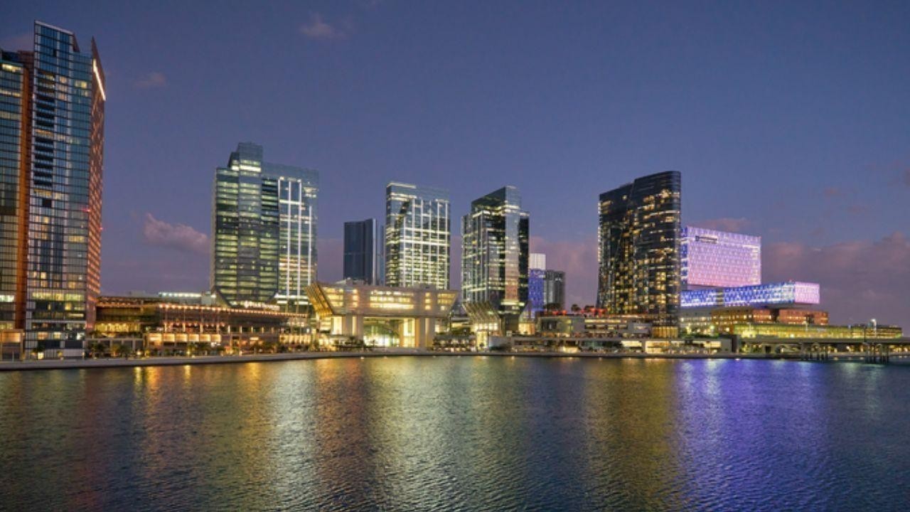 Abu Dhabi Allows Business Expansion Without Physical Premises for One Year