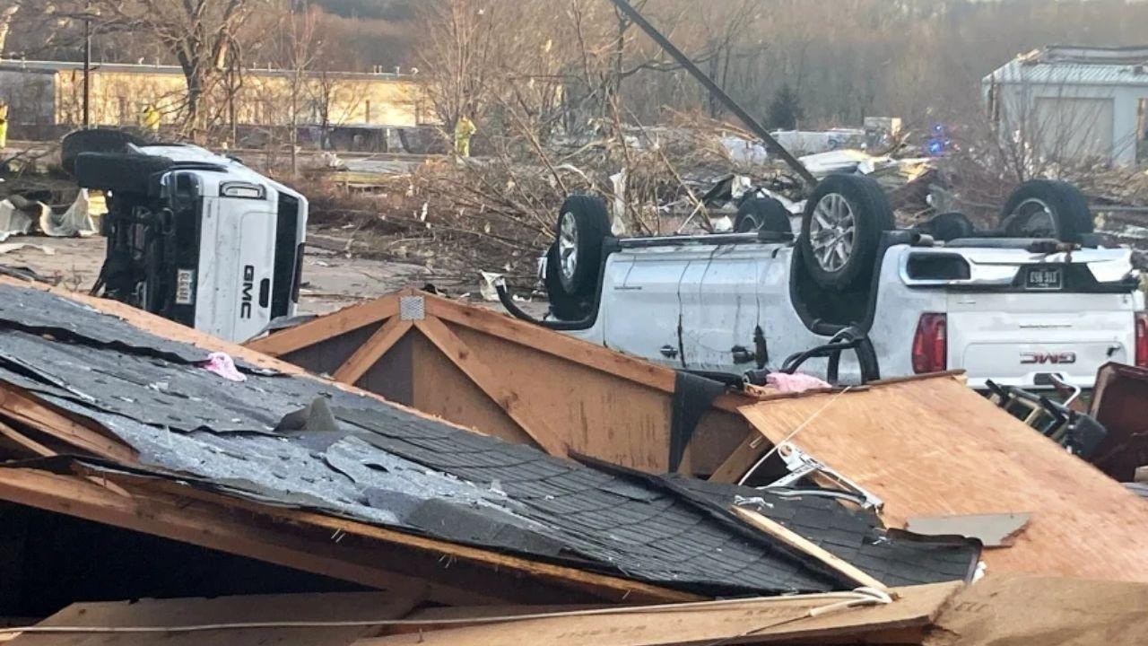 Chicago Under Threat: Tornadoes Strike Midwest Amid Severe Weather