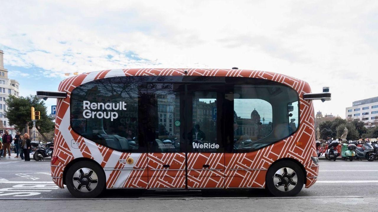 Driverless 'Bus of the Future' Tested in Barcelona