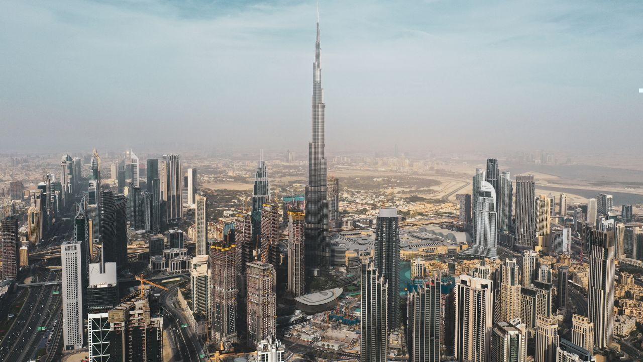 See Dubai's Tallest Skyscrapers: Views and Heights