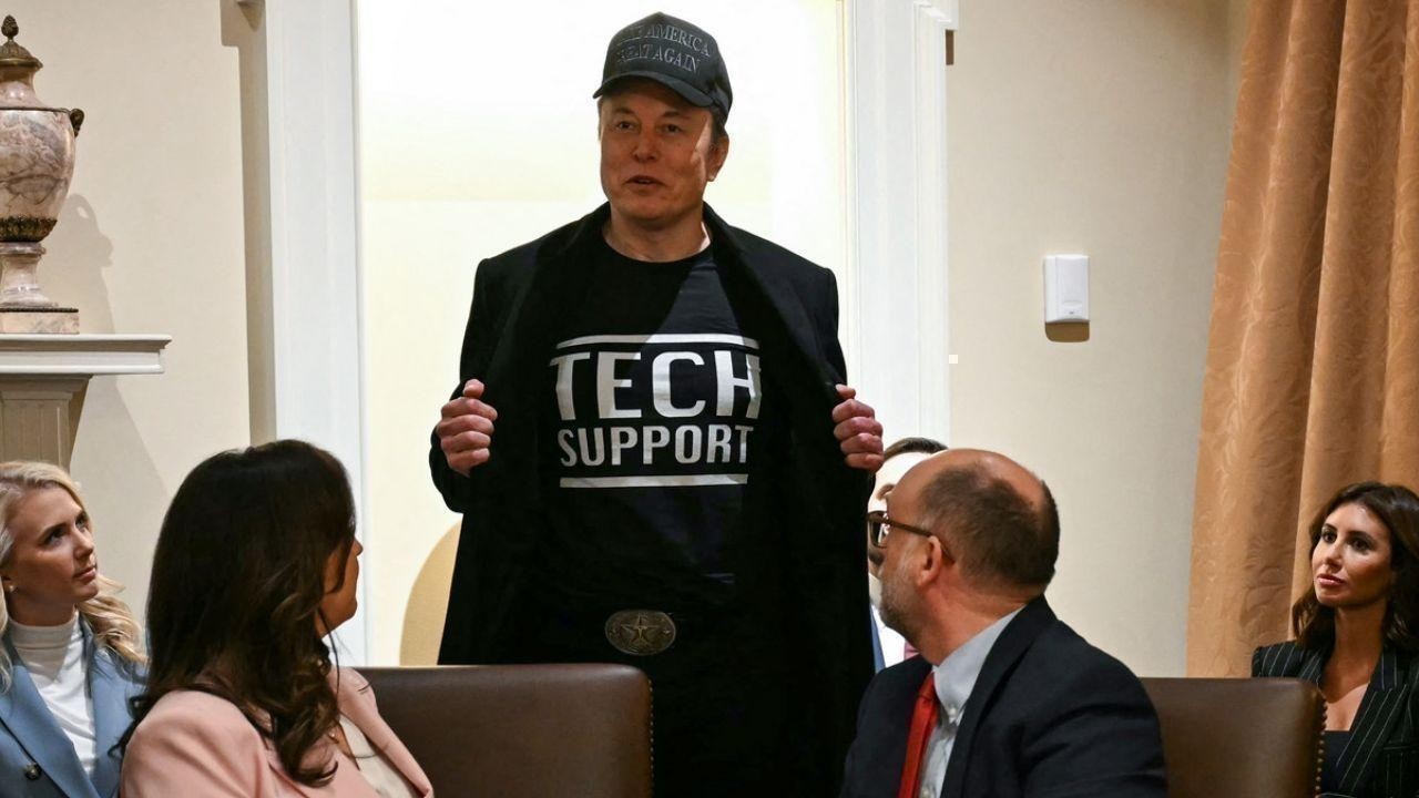 Elon Musk Clashes with Cabinet Over Government Job Cuts