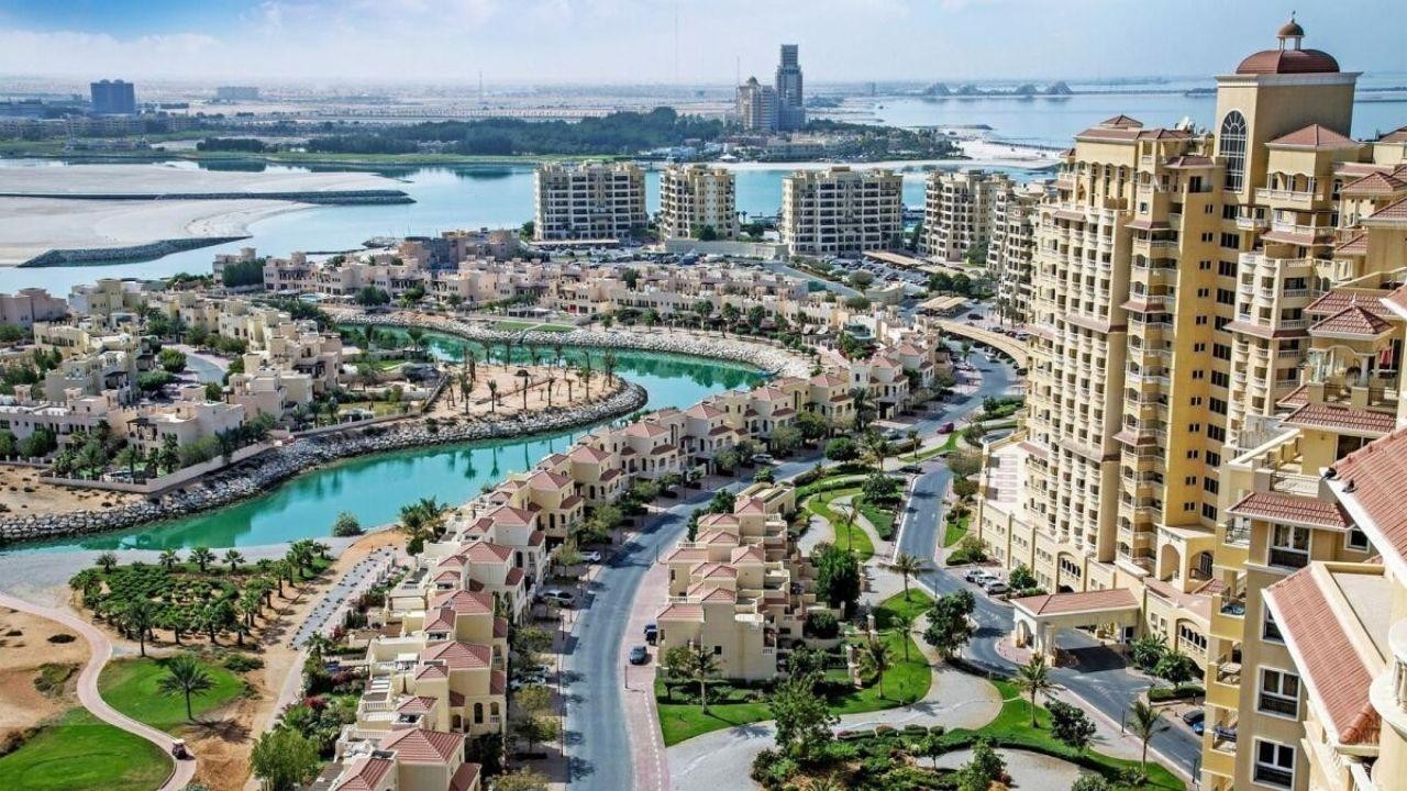 Free Golden Visa: Dubai Developers Cover Costs for 3 Family Members