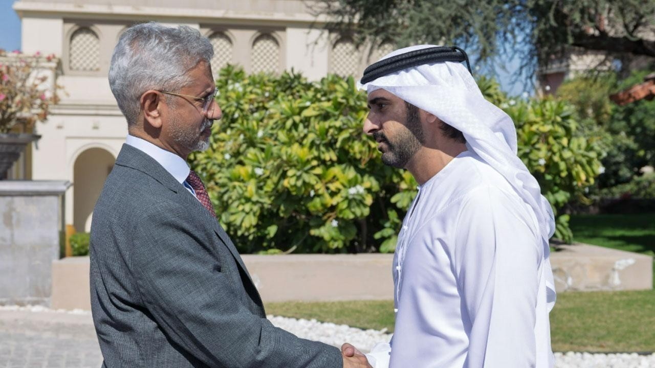 Hamdan bin Mohammed invited by Indian Prime Minister for official visit in April