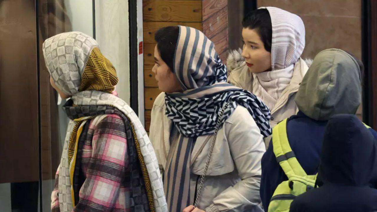 Iranian Police Disperse Sit-In Over Mandatory Hijab Law
