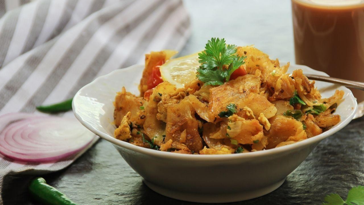 Discover the Delicious Madurai Kothu Parotta: A Tasty Street Food Treat