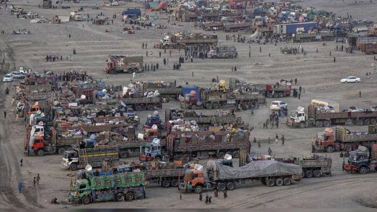 Pakistan to Expel 3 Million Afghan Refugees in 2024 Crackdown