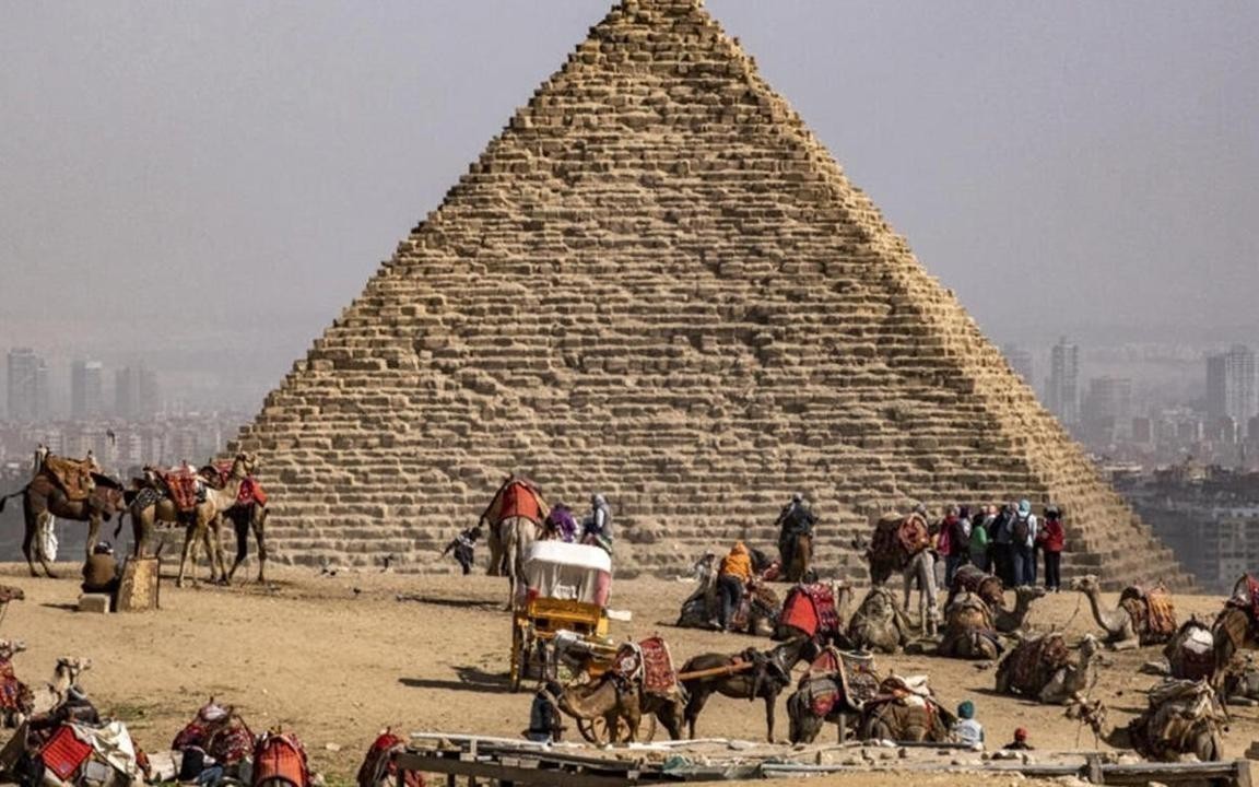 Renovation of Egypt Pyramids Sparks Controversy