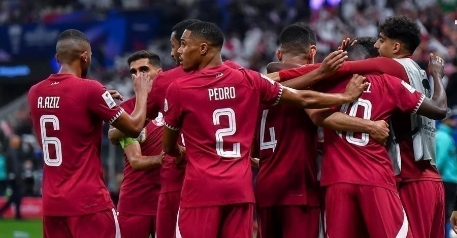 Qatar Cruise Past Lebanon in AFC Asian Cup Opener