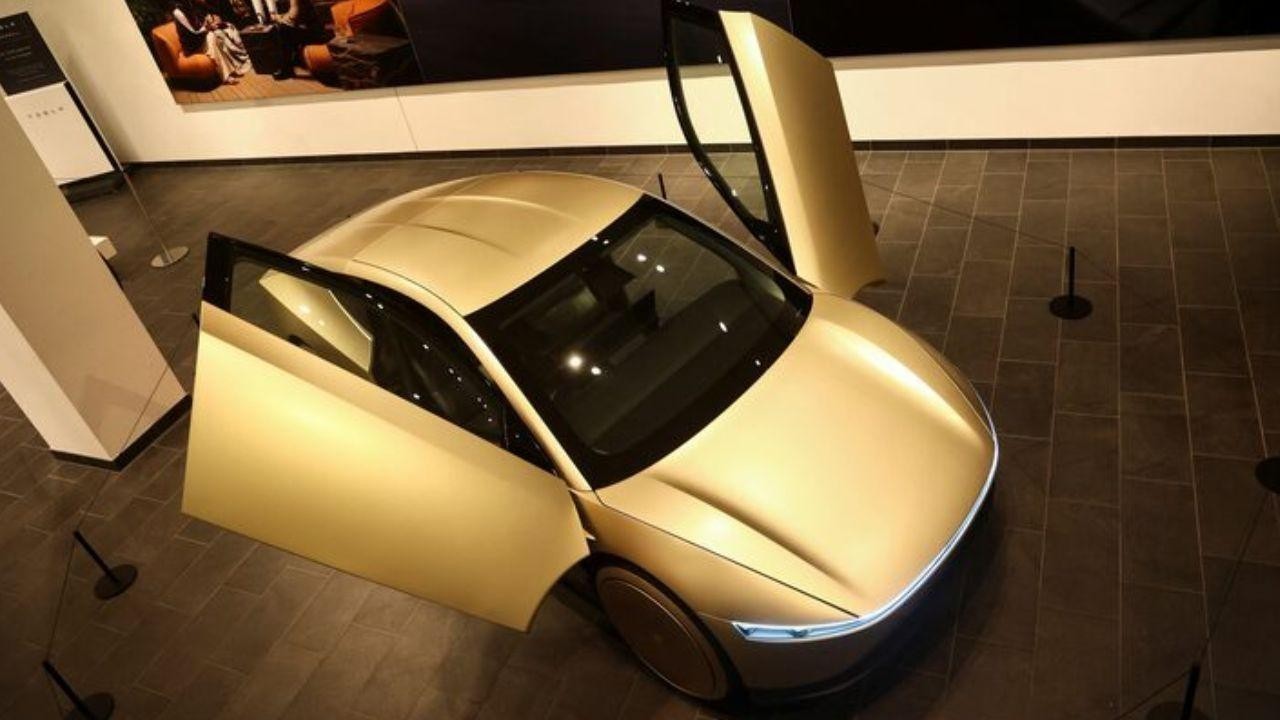 Tesla gets approval to operate robotaxis in California