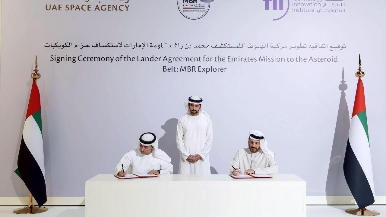 Hamdan bin Mohammed Signs Pact for Emirates Asteroid Belt Mission Lander