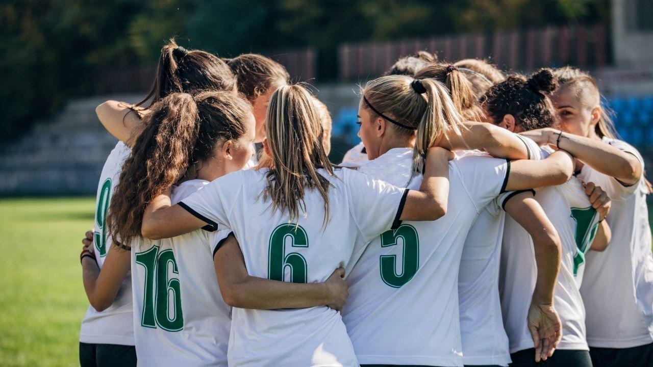 How Local Support Helps Sports Teams Succeed