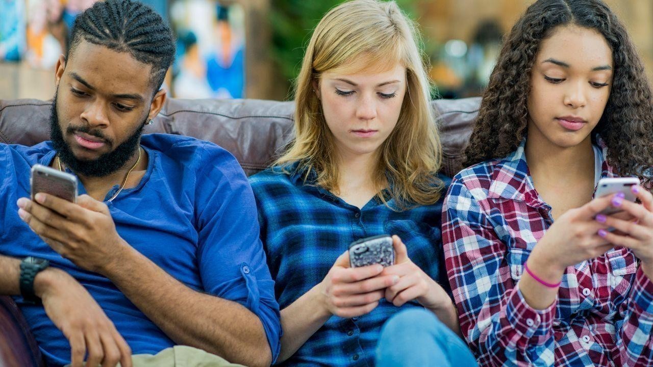 How to Find Balance in a Tech-Obsessed World How to Find Balance in a Tech-Obsessed World