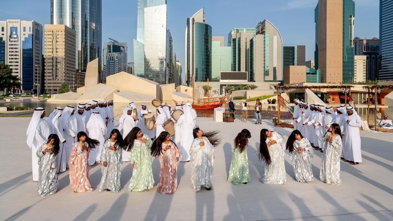 Al-Ayyala: A Cultural Tapestry of Unity and Expression