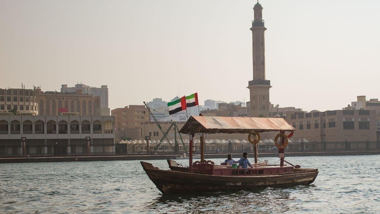 Abu Dhabi unveils first fully air-conditioned outdoor walkway for comfort