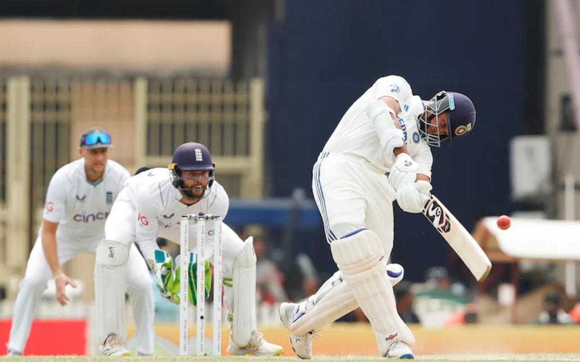 IND VS ENG 4TH TEST DAY 2: Jaiswal's half-century drives India to 131/4 at Tea against England.