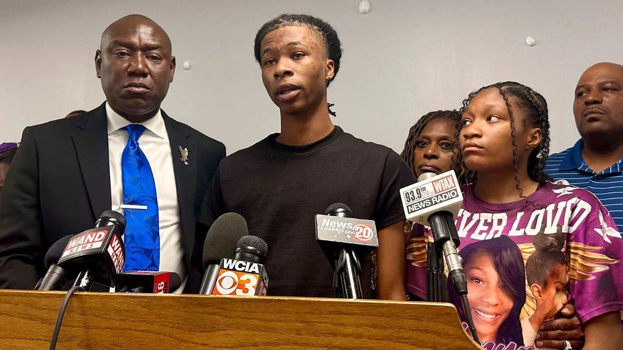 Sonya Massey Killed by Officer in Illinois; Biden, Harris Push for Policing Reform