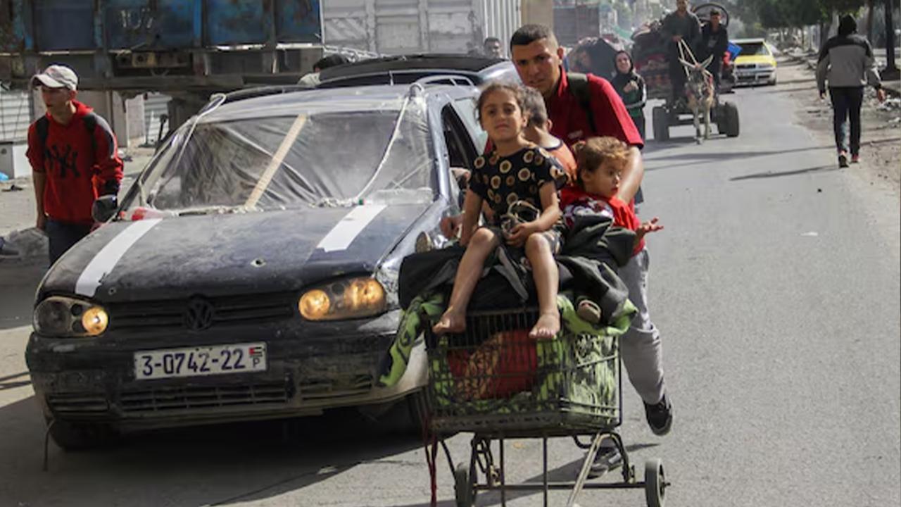Israeli forces intensify their assaults on Rafah and the Jabalia camp in Gaza.