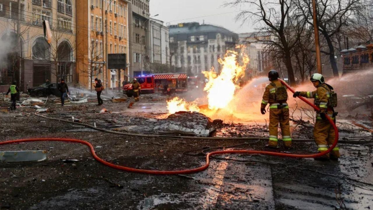 Russian air attack kills four in Ukraine, Kyiv reports