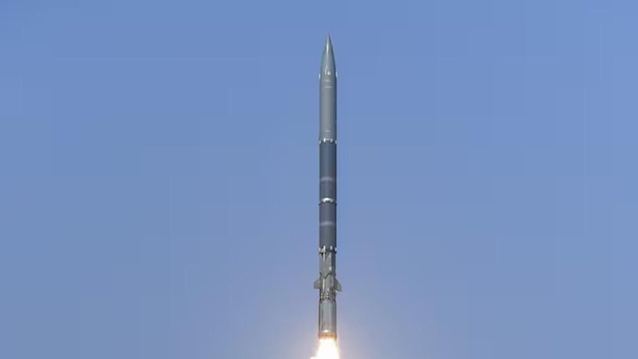 Taiwan Alerts as China Conducts 'Waves' of Missile Tests in North