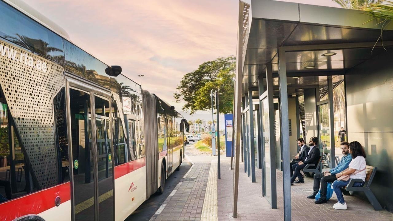 RTA Completes 141 Bus Shelters in Dubai, Plans 762 by 2025