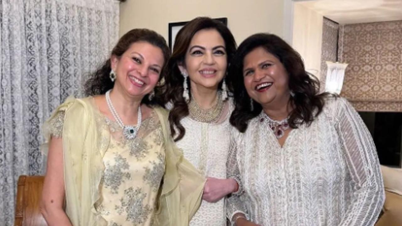 Nita Ambani stuns in white chikankari lehenga, fit for royalty in Udaipur