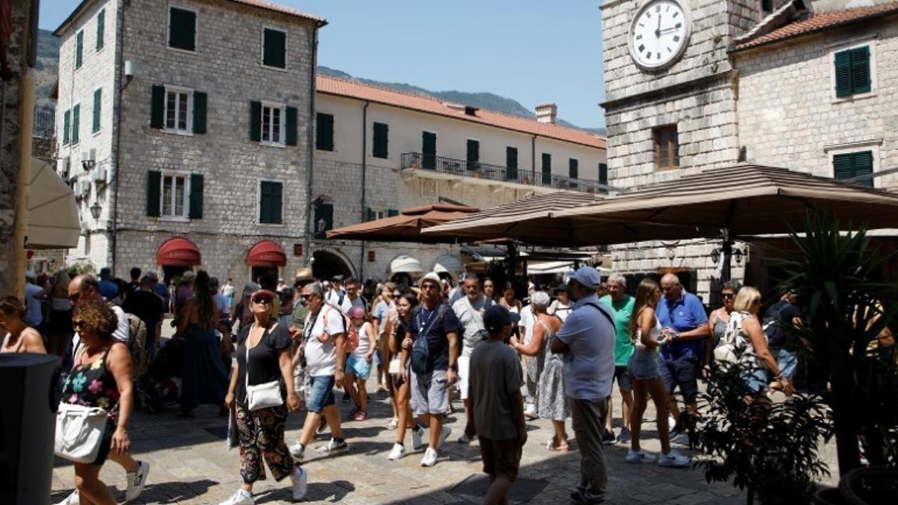Kotor, UNESCO World Heritage Site, Struggles with Surging Tourist Numbers