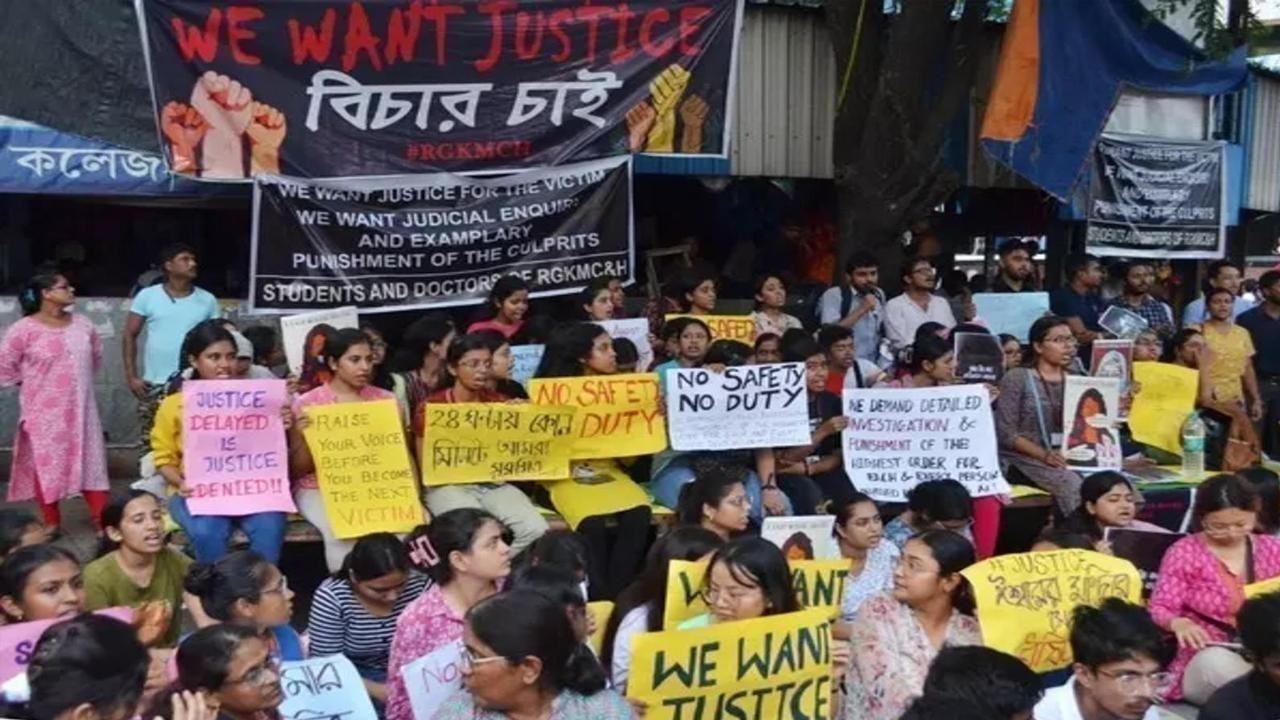 Doctors Strike Nationwide Health OPD Services Over Kolkata Rape Case