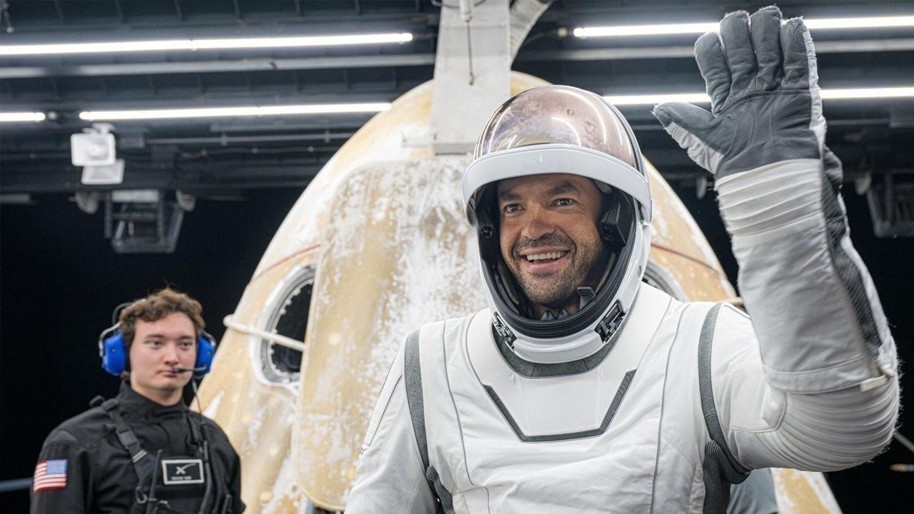 41-Year-Old Billionaire Who Once Dropped Out of High School Completes Spacewalk