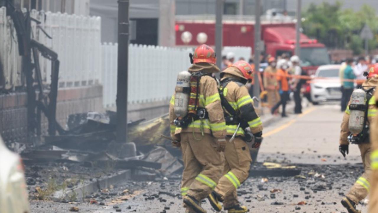 Tragedy in South Korea Massive Fire at Battery Factory Claims 22 Lives, Including 18 Chinese Nationals