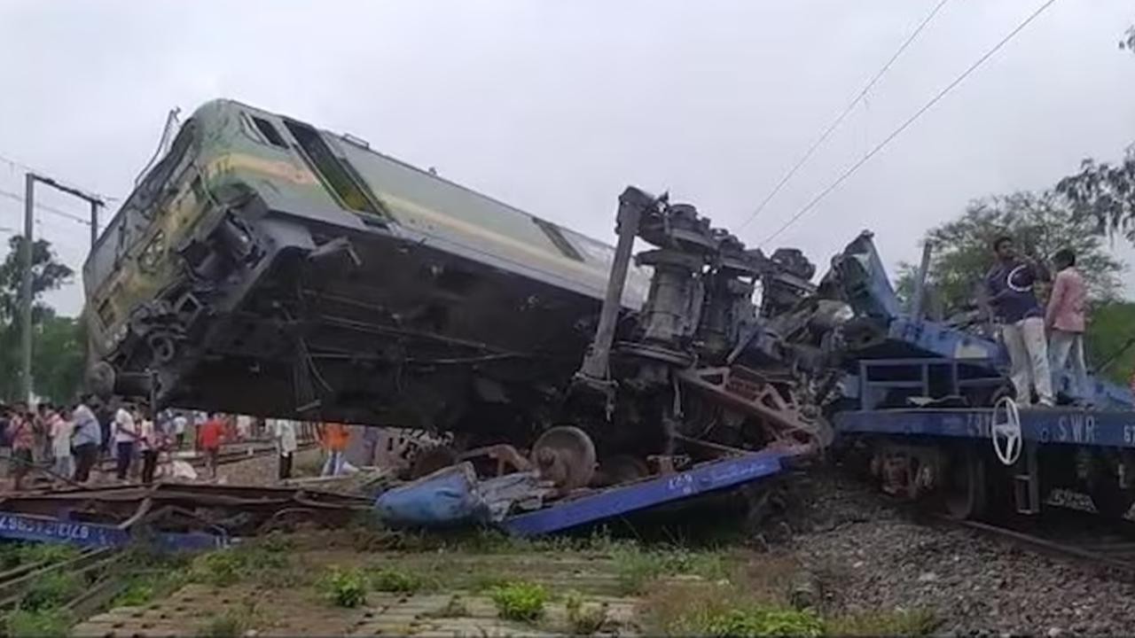 Bengal Train Accident: Rescue Teams Scramble Desperately to Save Trapped Victims