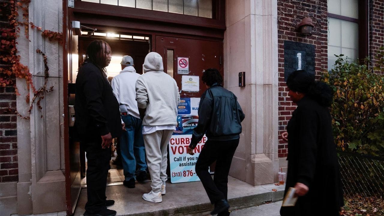 Bomb Threat Disrupts Voting at 5 Georgia Polling Sites, Suspected Russian Link