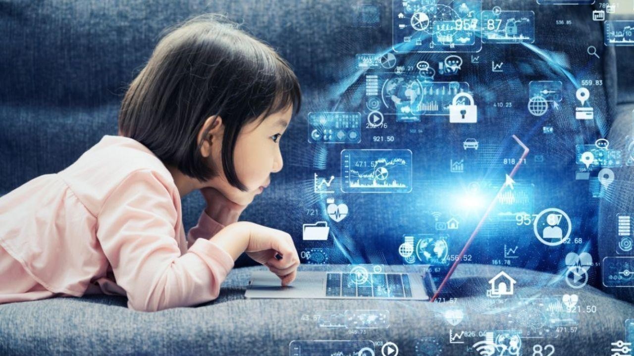 The Future of Education: Adapting to Tomorrow's Learning Landscape