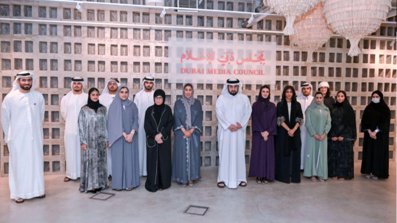 Ahmed bin Mohammed Leads Dubai Media Council Meeting, Engages Scholarship Recipients