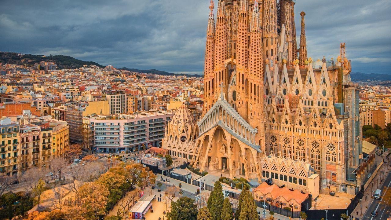 Discover Barcelona: A Cultural Gem on Spain’s Northeastern Coast