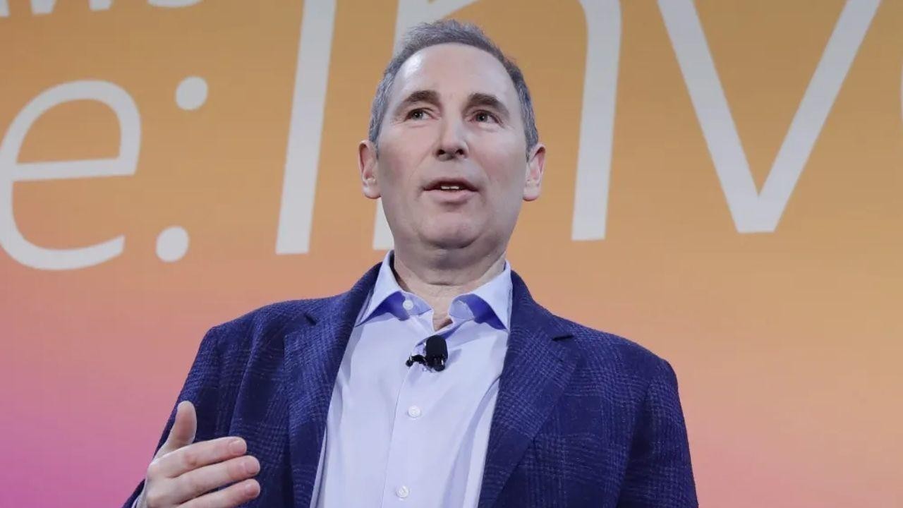 Amazon Orders Employees to Return to the Office Amazon Orders Employees to Return to the Office