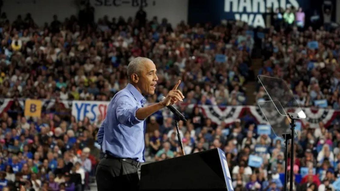 Barack Obama Electrifies Pennsylvania Rally, Rallying Support for Kamala Harris