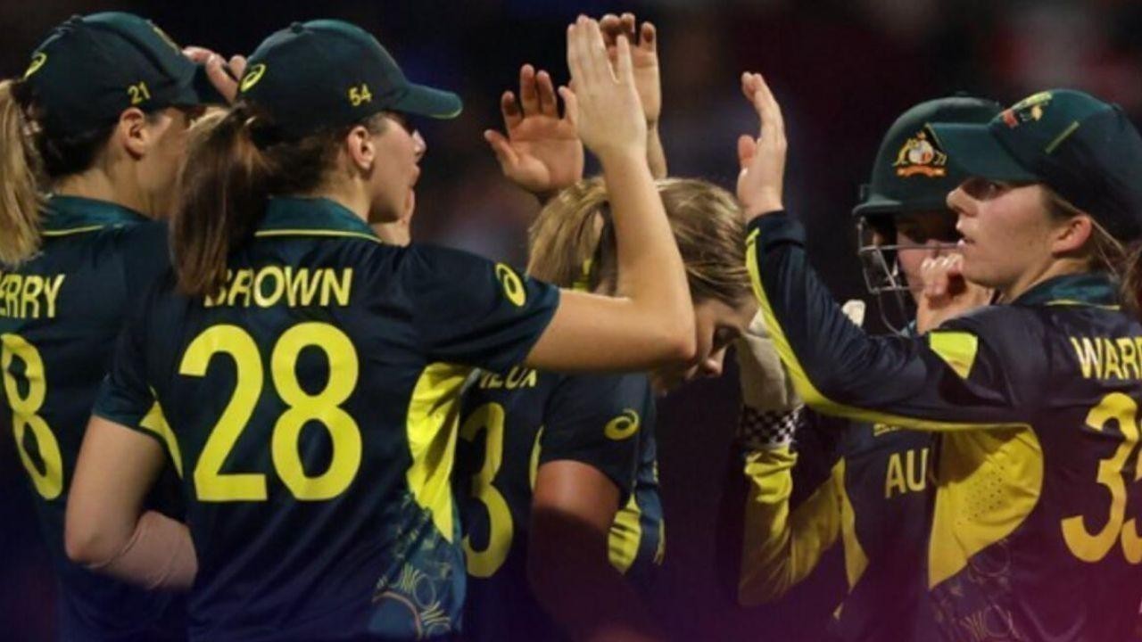 Australia Secures T20 World Cup Semi-Final Spot with Victory Over India