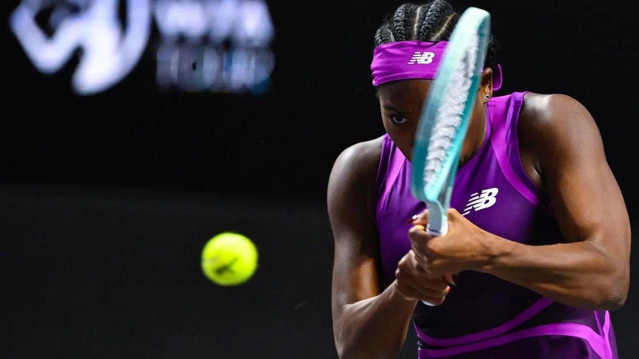 Świątek Claims WTA Finals Singles Title, Italian Pair Excels in Doubles