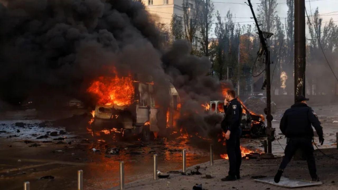 Russia Intensifies Aerial Attacks on Ukraine in Ongoing Campaign