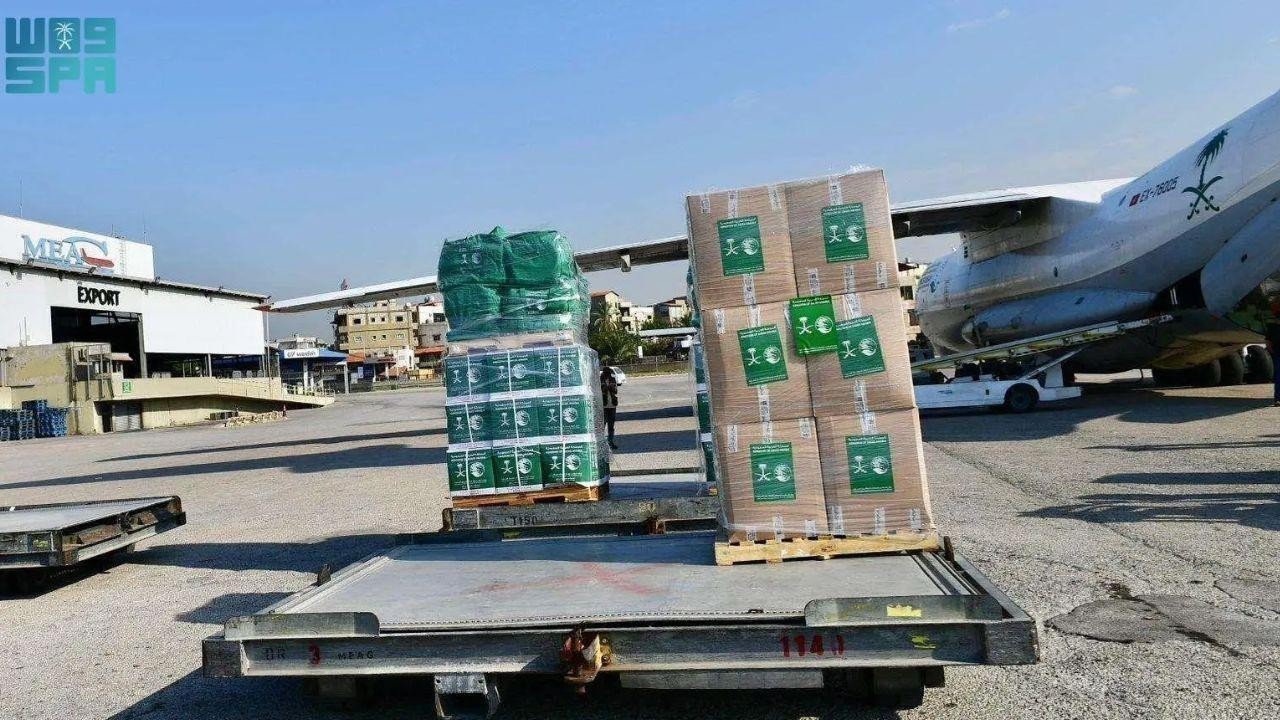 21st Saudi Relief Plane Lands in Lebanon to Aid Crisis Efforts