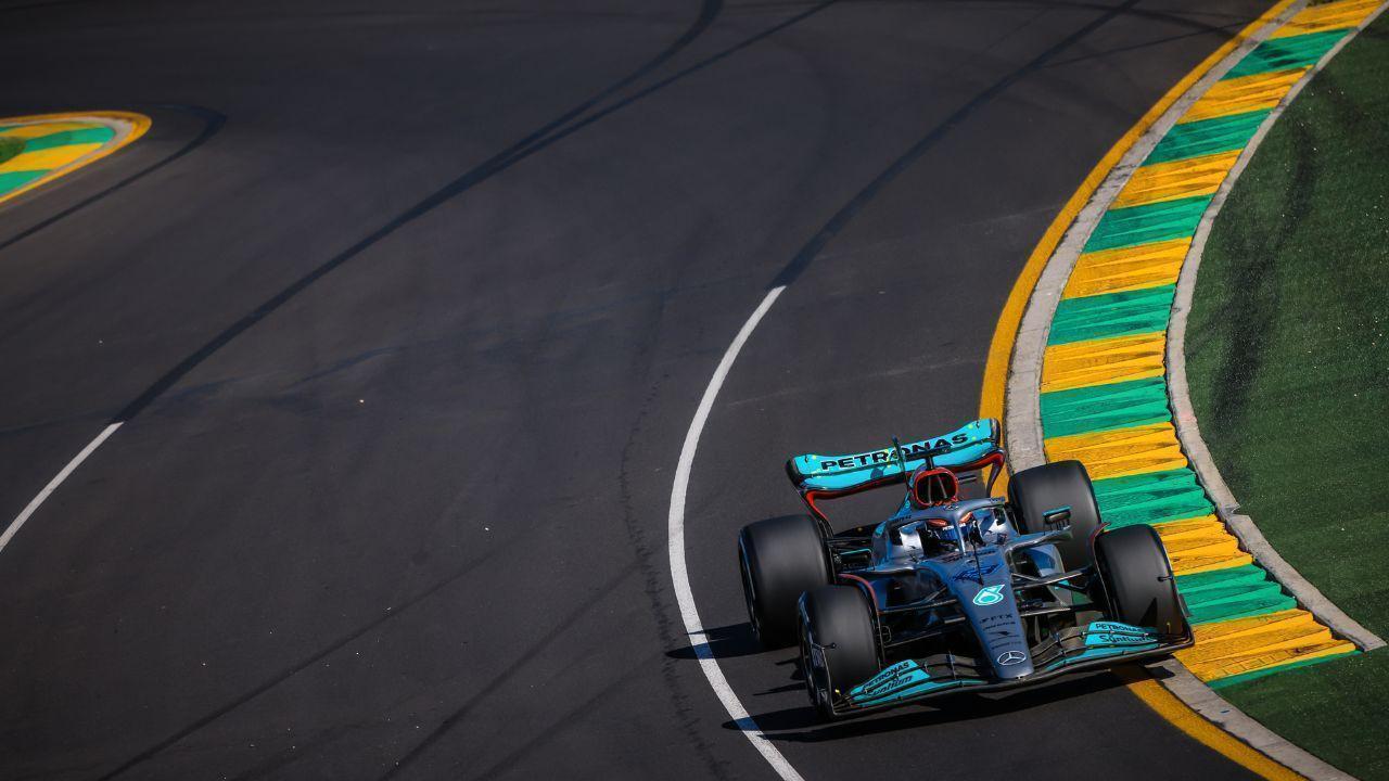 F1 Teams Arrive in Abu Dhabi for Season-Ending Grand Prix
