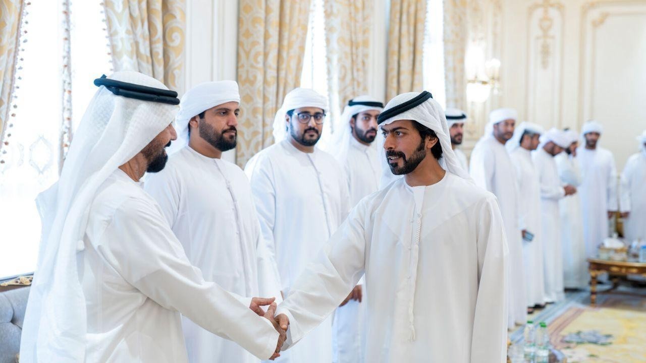 Khalifa bin Tahnoon offers condolences to Mohammed Al Ameri on his loss