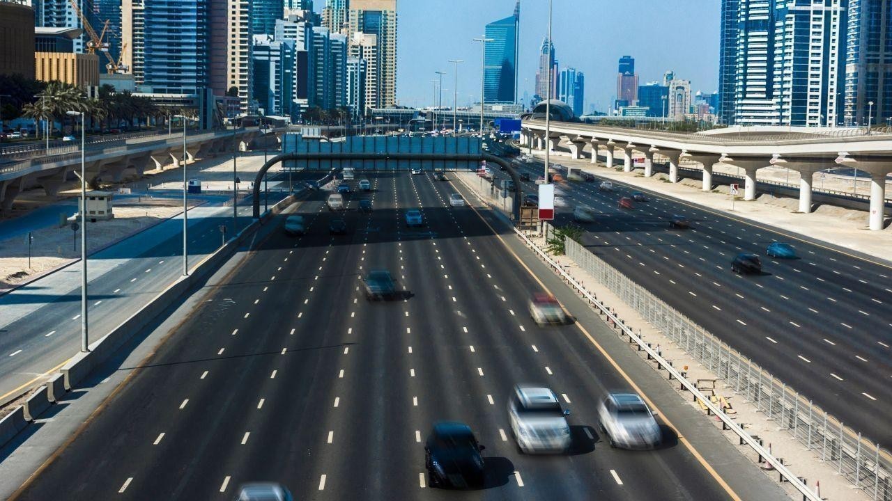 Dubai's Traffic Cameras: Transforming Road Safety and Reducing Accidents