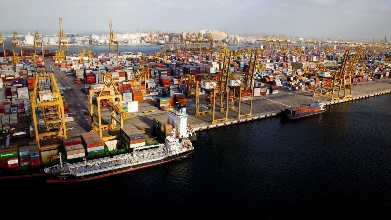 Jebel Ali Port Sets New Monthly Container Handling Record