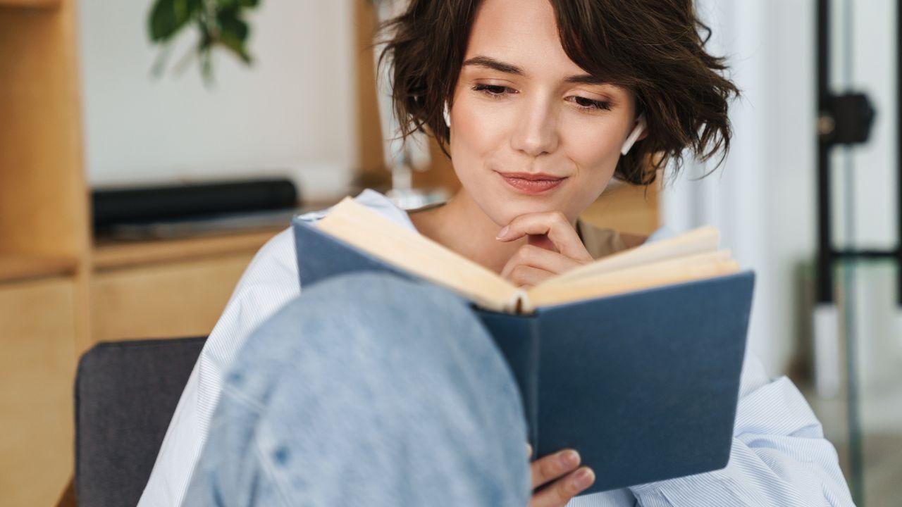 Bold and Sustainable Fashion Trends for Women in 2025
