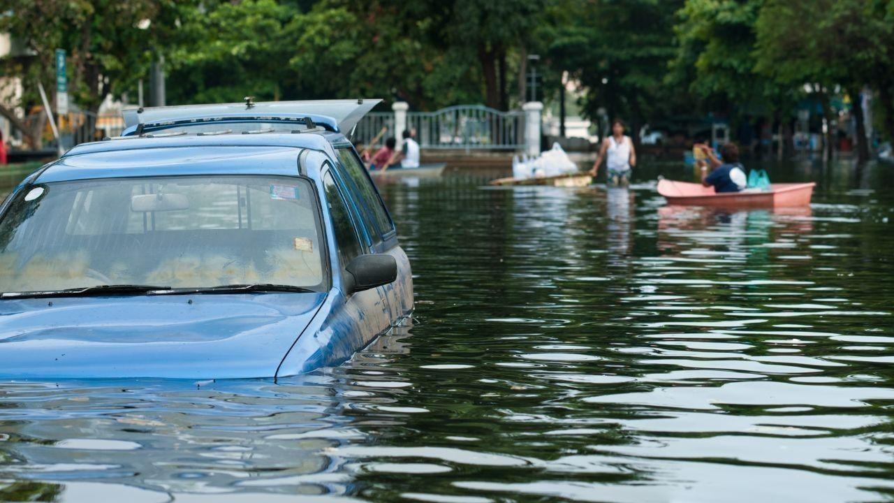 Debate Over Cloud Seeding Sparks Warning of 'Weather Wars' in Dubai