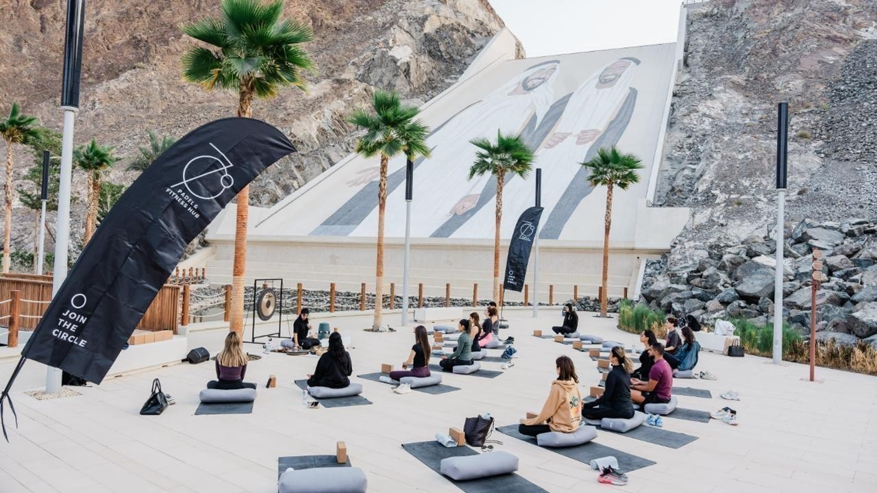 Fitness Enthusiasts Enjoy Yoga and Sound Meditation at Hatta Winter Festival