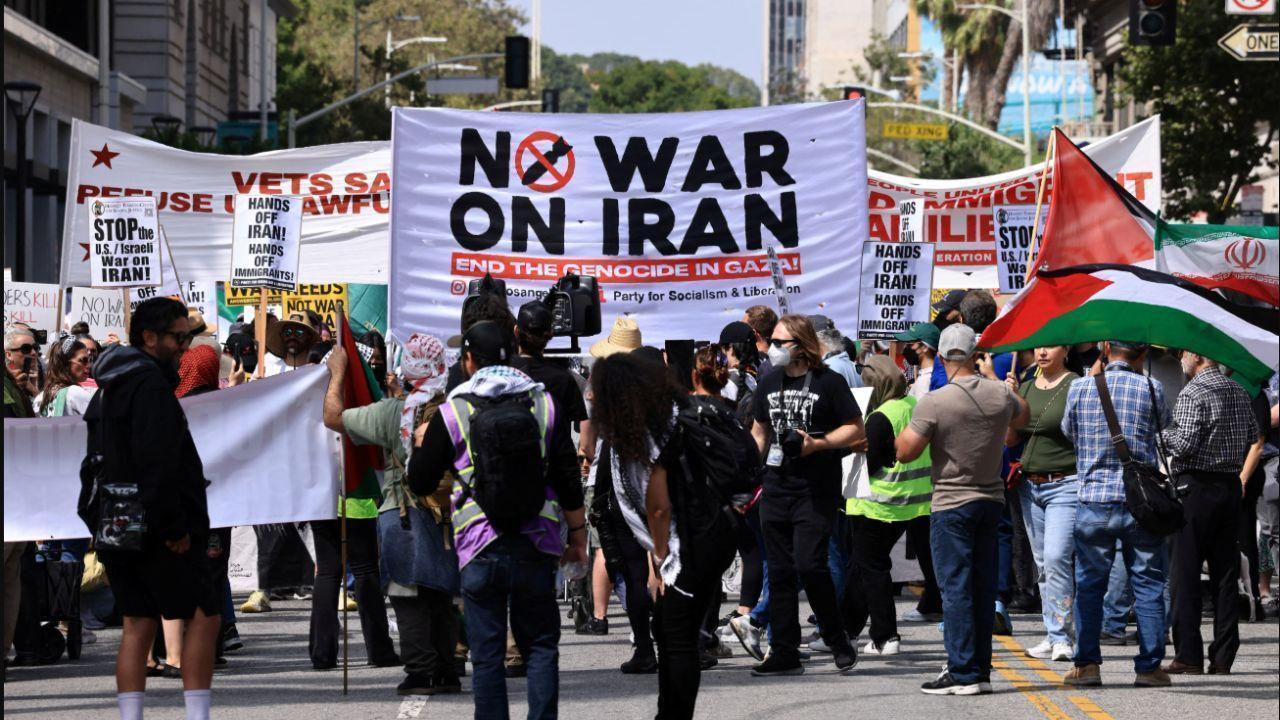 Iran Threatens US Bases as Global Travel Alert Issued by USA